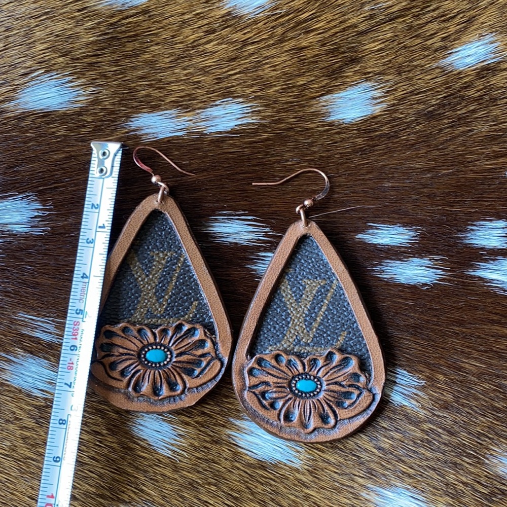 SOLD🛑 Tooled Leather & Louis Vuitton earrings - Picture 2 of 3